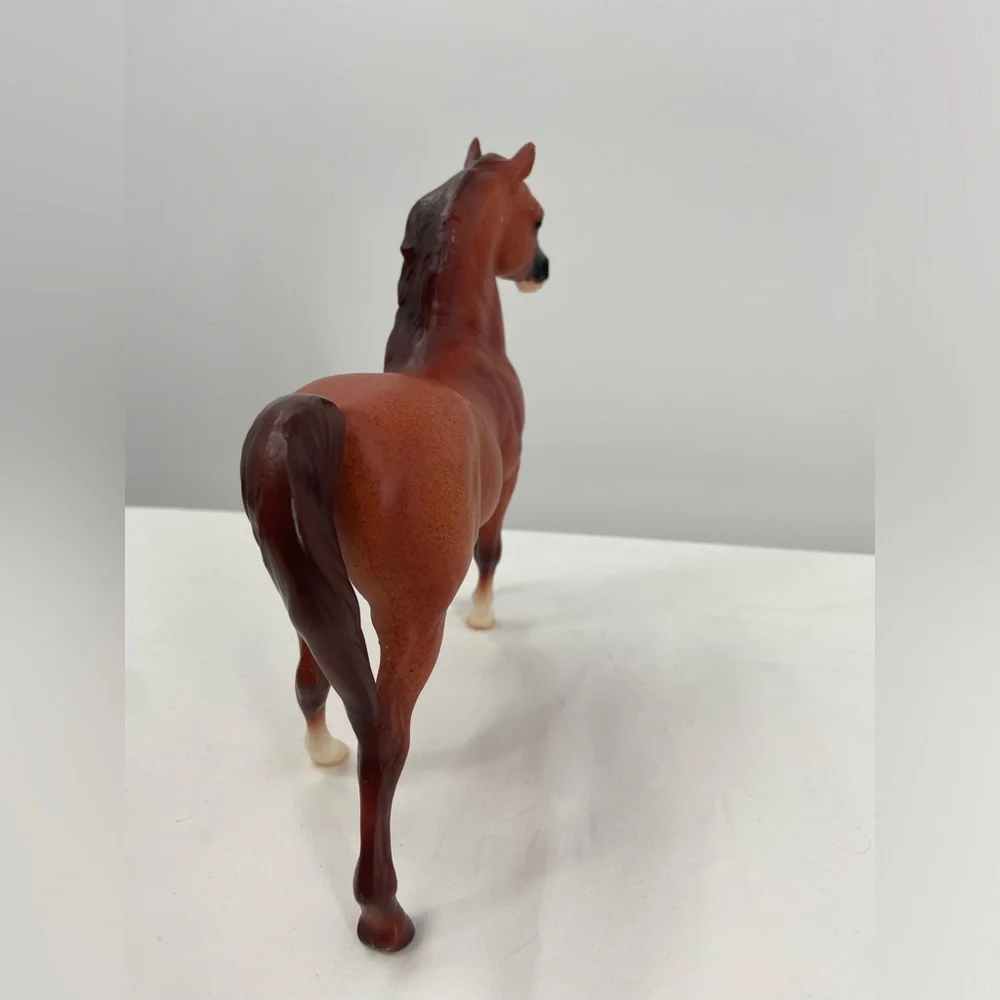 Breyer Horse Model Roan Arabian Stallion classic‎ #679 Retired 2005